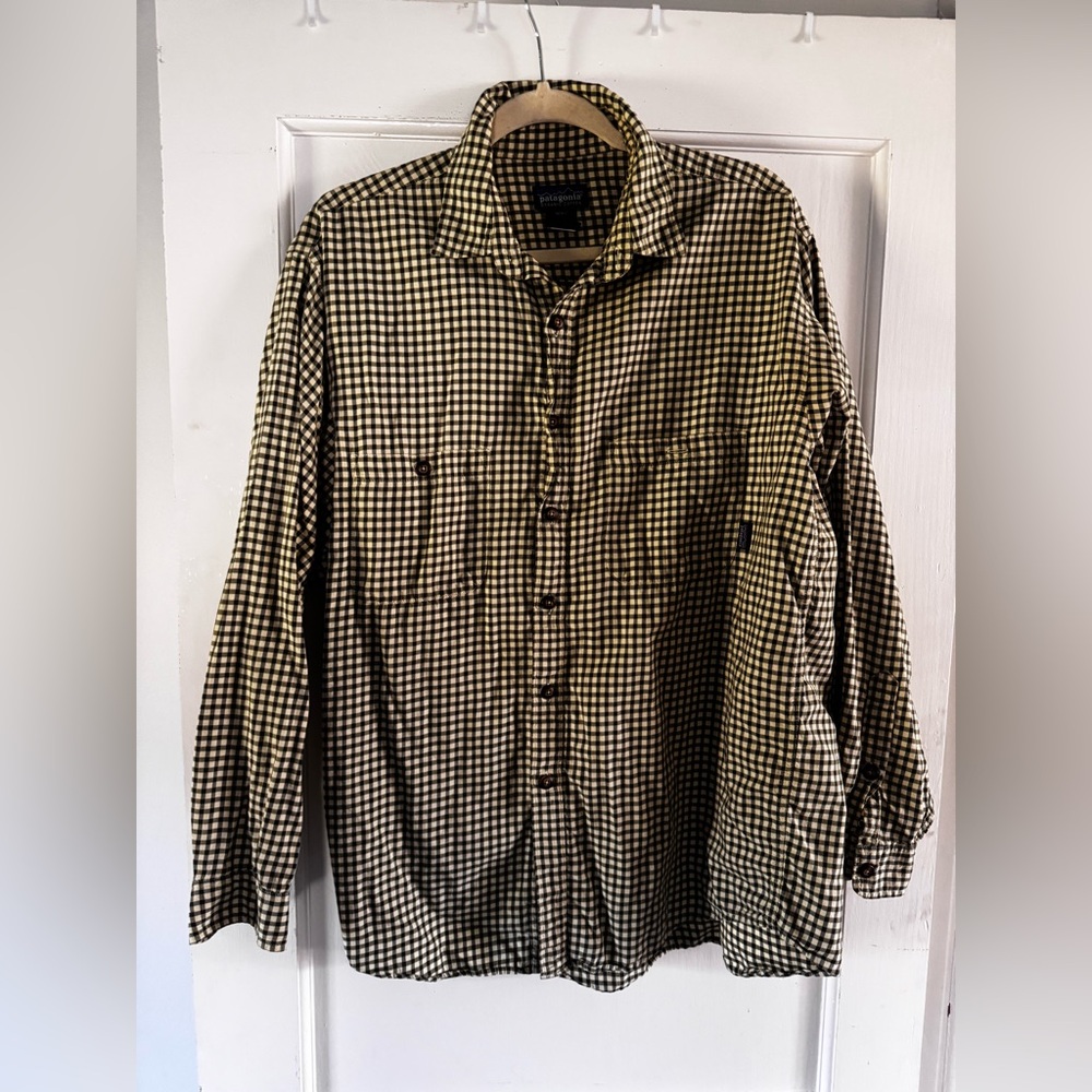 Patagonia Casual Checkered Button-Up Shirt